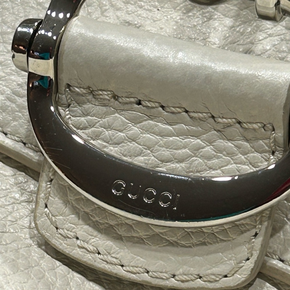 Gucci Authentic Off White Calfskin Leather Convertible Bag - Picture 11 of 15